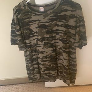 Champion * Todd Snyder Japanese camo T shirt L